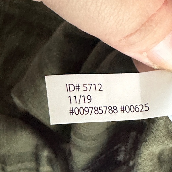 Brand New Express WindowPane Semi-Sheer Cropped Blouse XL Green Fall - Picture 7 of 8